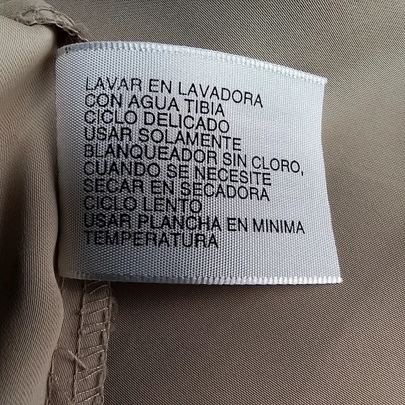 Liz Baker tan smooth tank with cream shiny trim size L - Picture 6 of 7